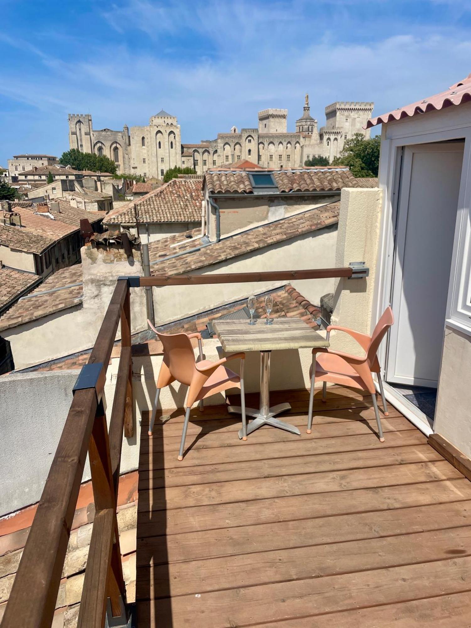 Le Toit D'Avignon - Intra-Muros - Terrasse Vue Palais Des Papes - Ideal Festival - Climatisation - Wifi מראה חיצוני תמונה